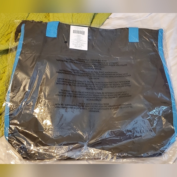 Scentsy Independent Consultant Insulated Tote Bag BNIB - Picture 2 of 7